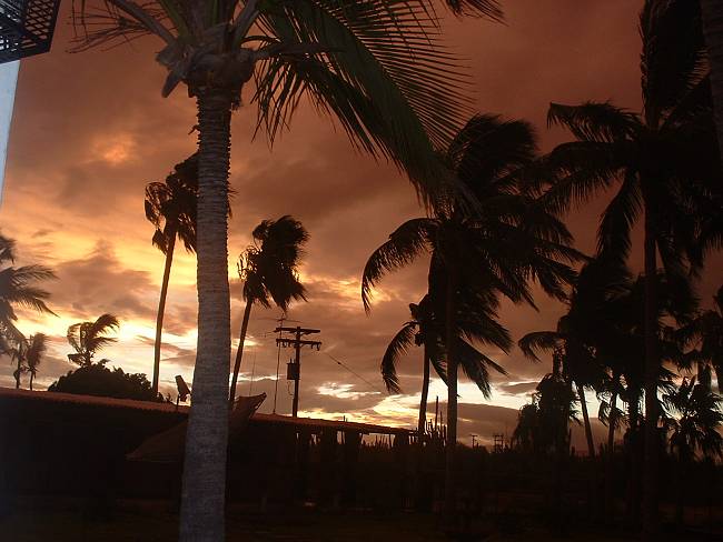 Click image for larger version





Name:	Hurricane Ignacio Sunset 8-25-03 (1).jpg


Views:	396


Size:	644.1 KB


ID:	235
